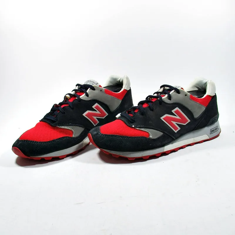 NEW BALANCE 557
