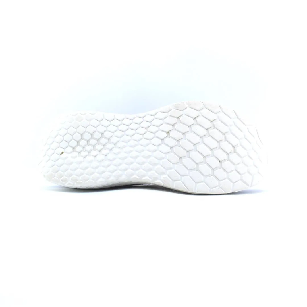 NEW BALANCE FRESHFOAMMORE