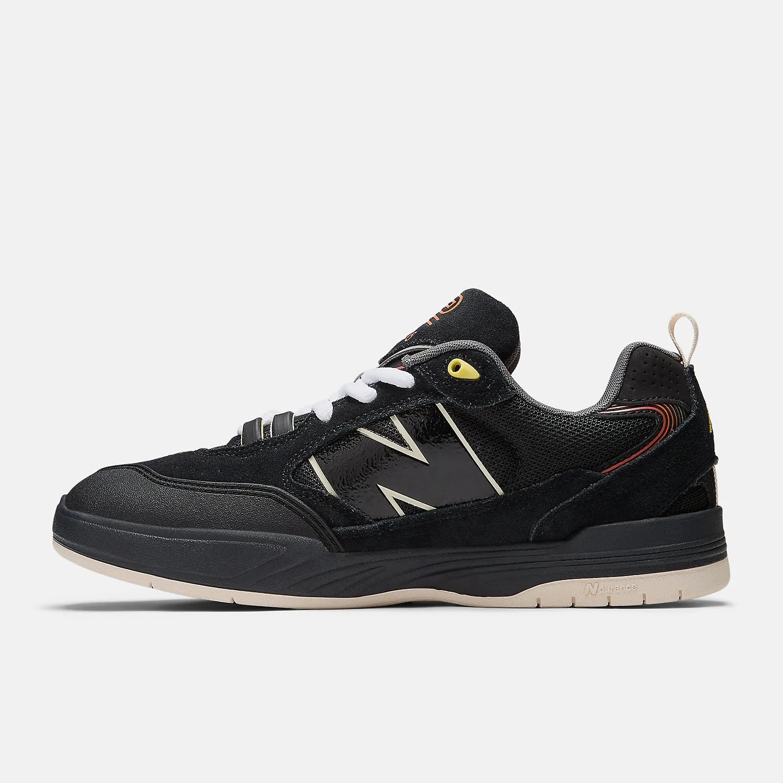 NEW BALANCE X ROLAND  808 BLACK/WHITE