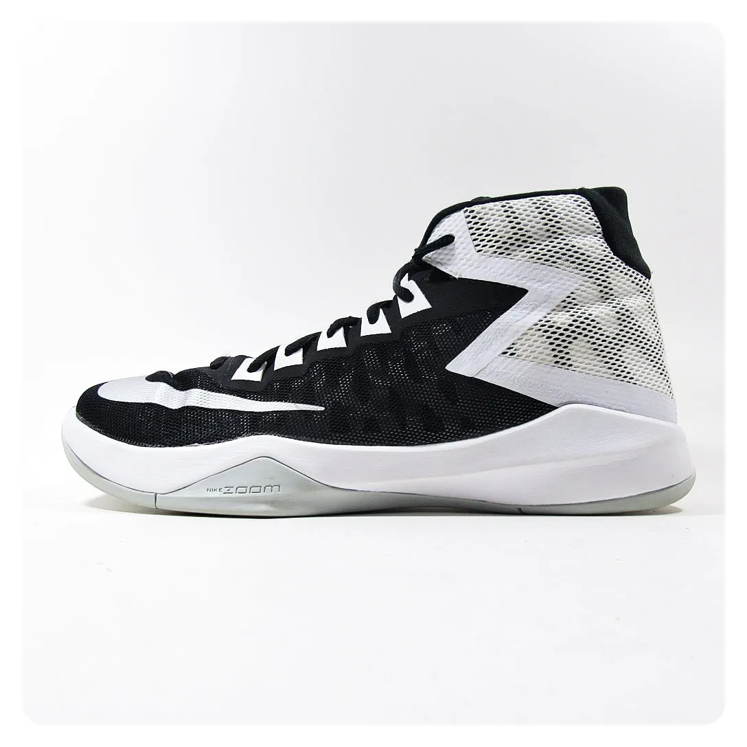 NIKE Zoom Devosion