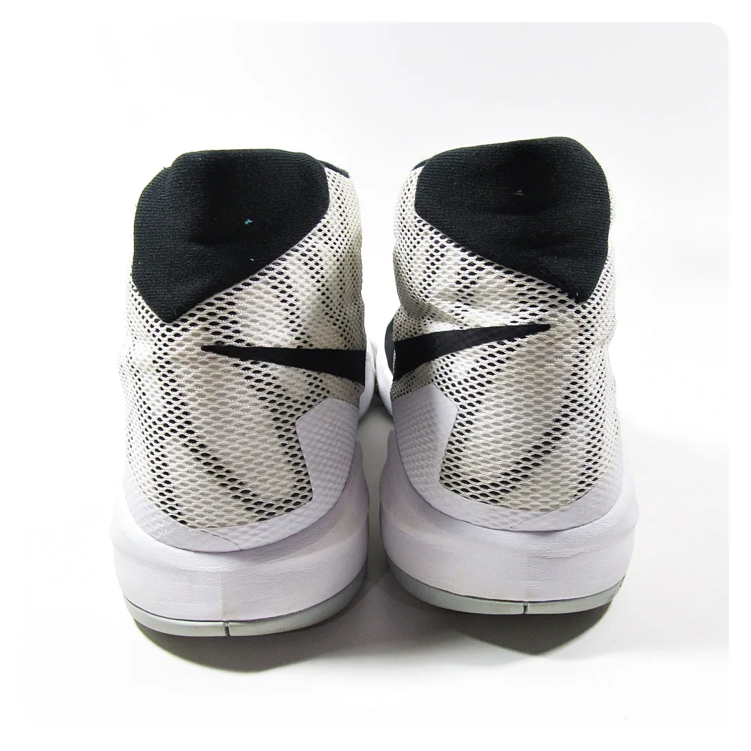 NIKE Zoom Devosion